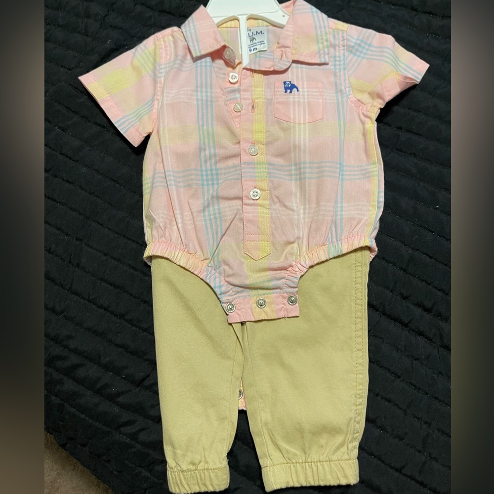 New-2pc Set Baby Boy Spring Outfit-Size 6-9 months